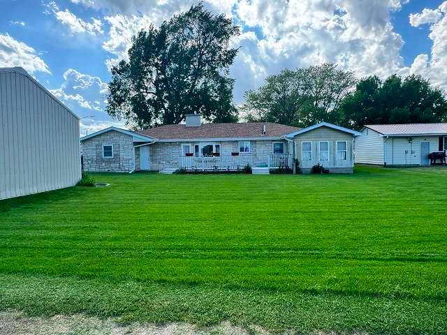 450 S 4th Avenue, Burwell, NE