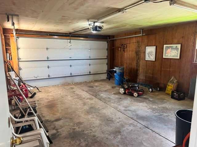 450 S 4th Avenue, Burwell, NE