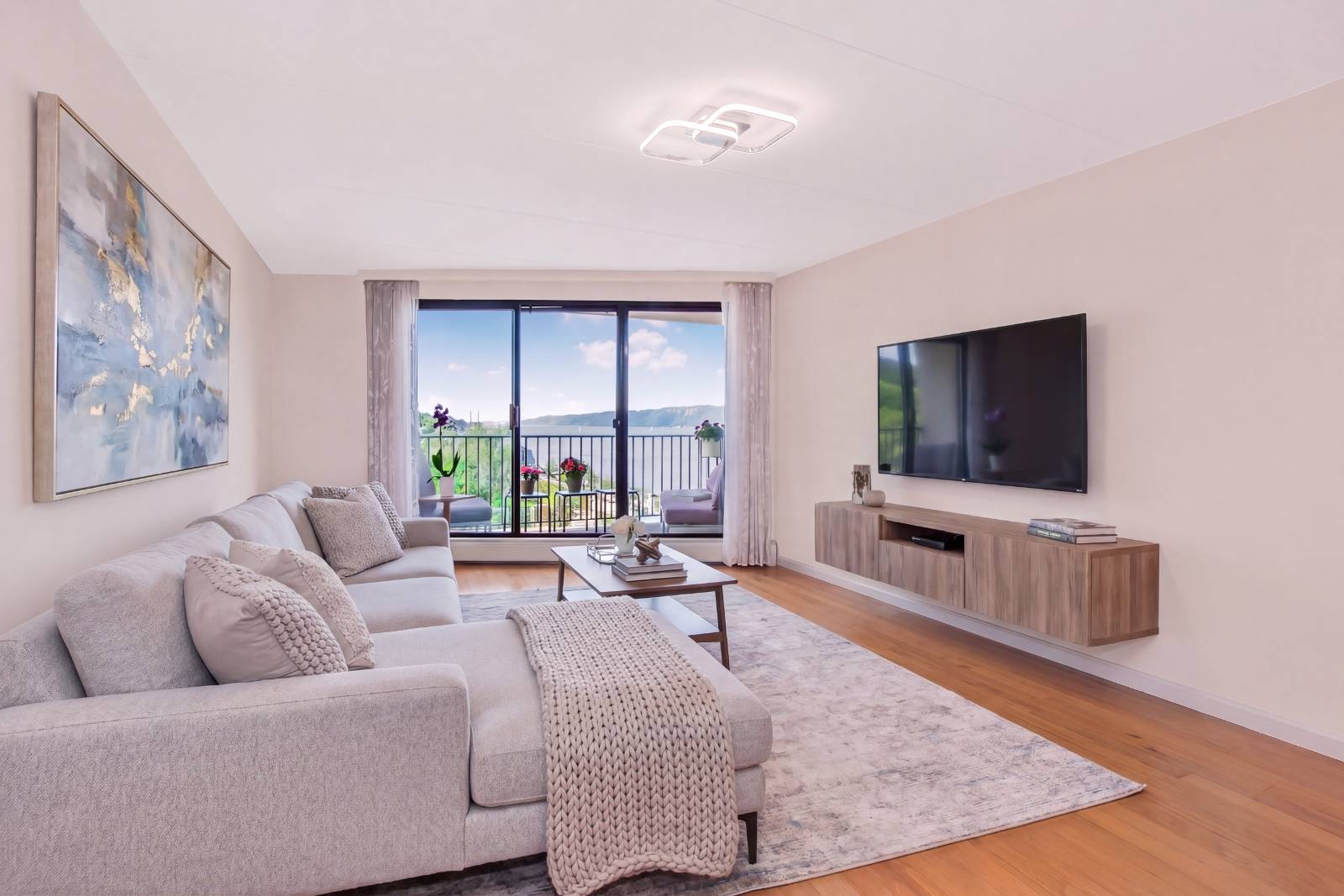 1155 Warburton Avenue, #3PR