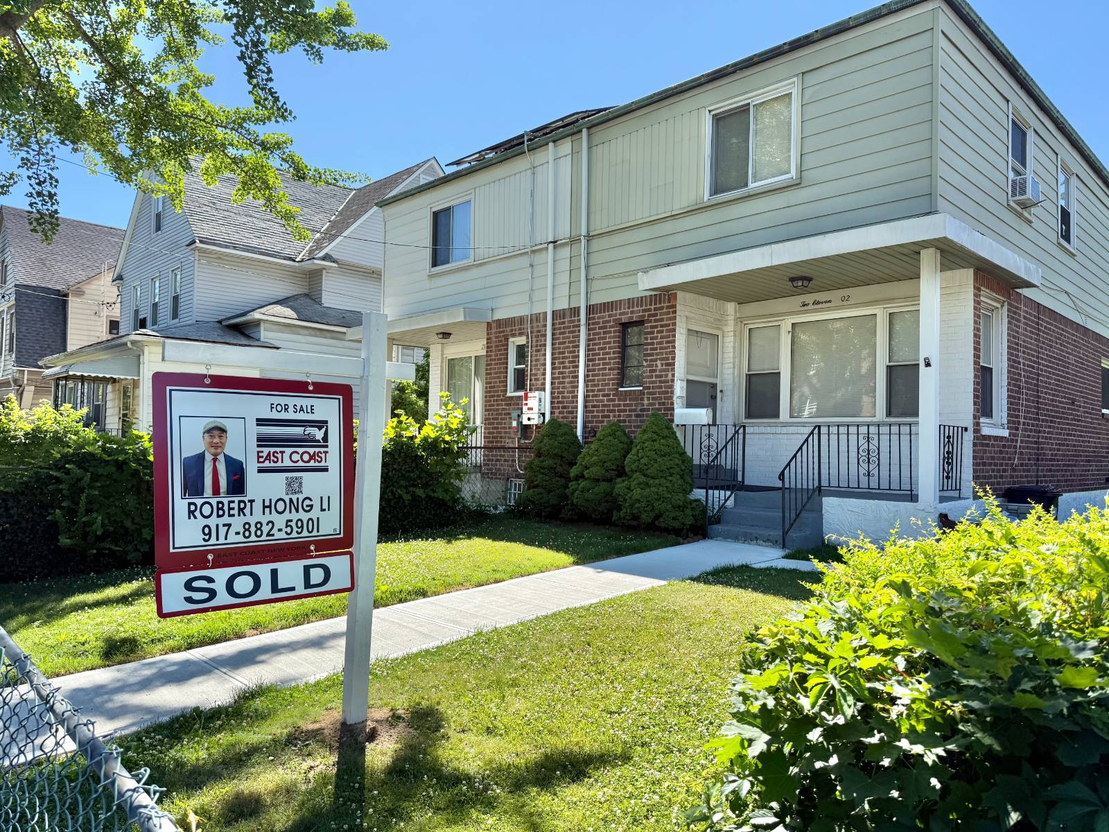 211-02 43 ave