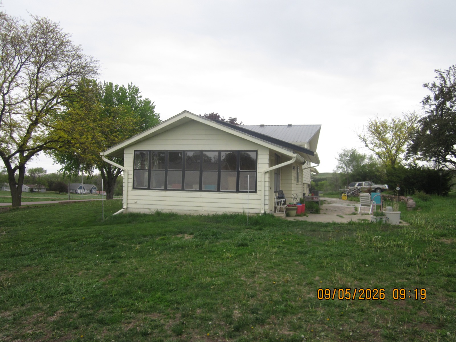 407 Nette st, Helena, NE