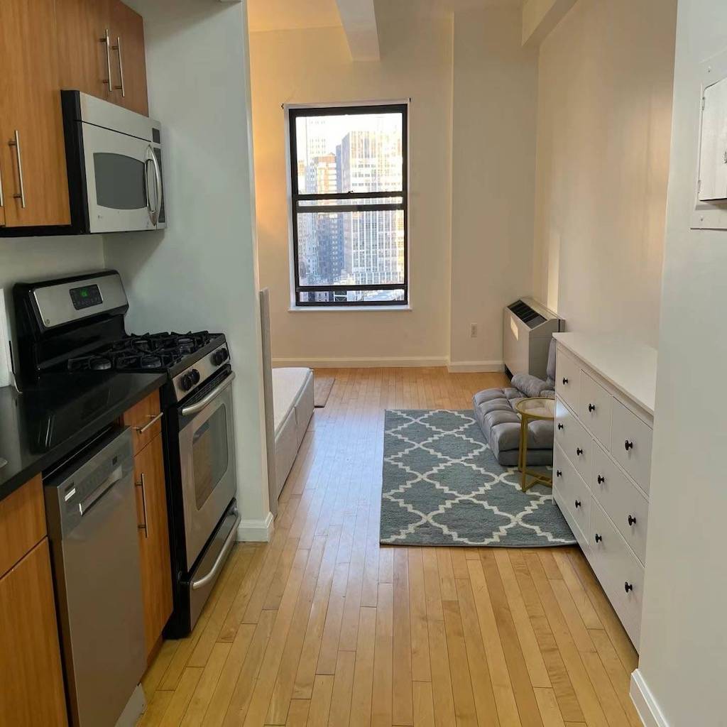20 West Street, #37F