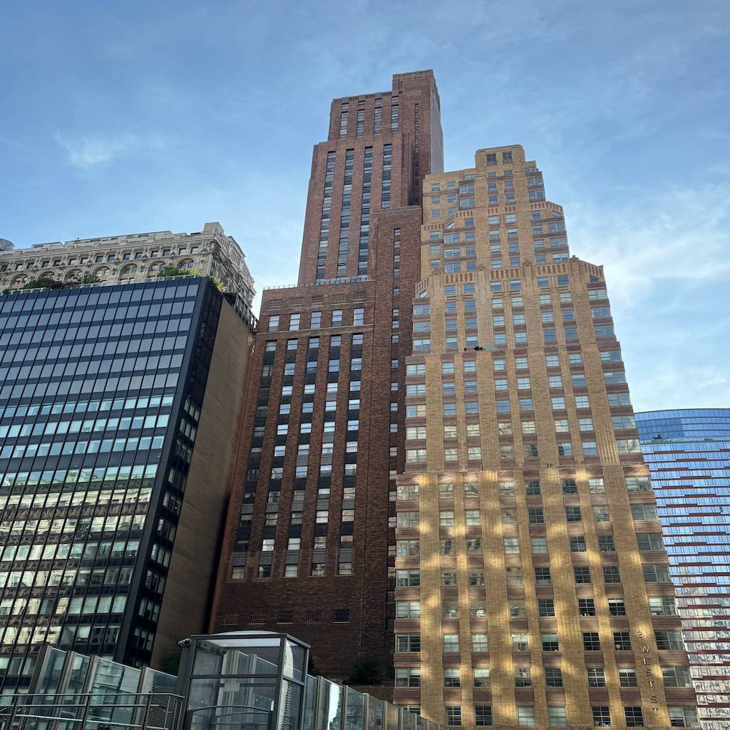 20 West Street, #37F
