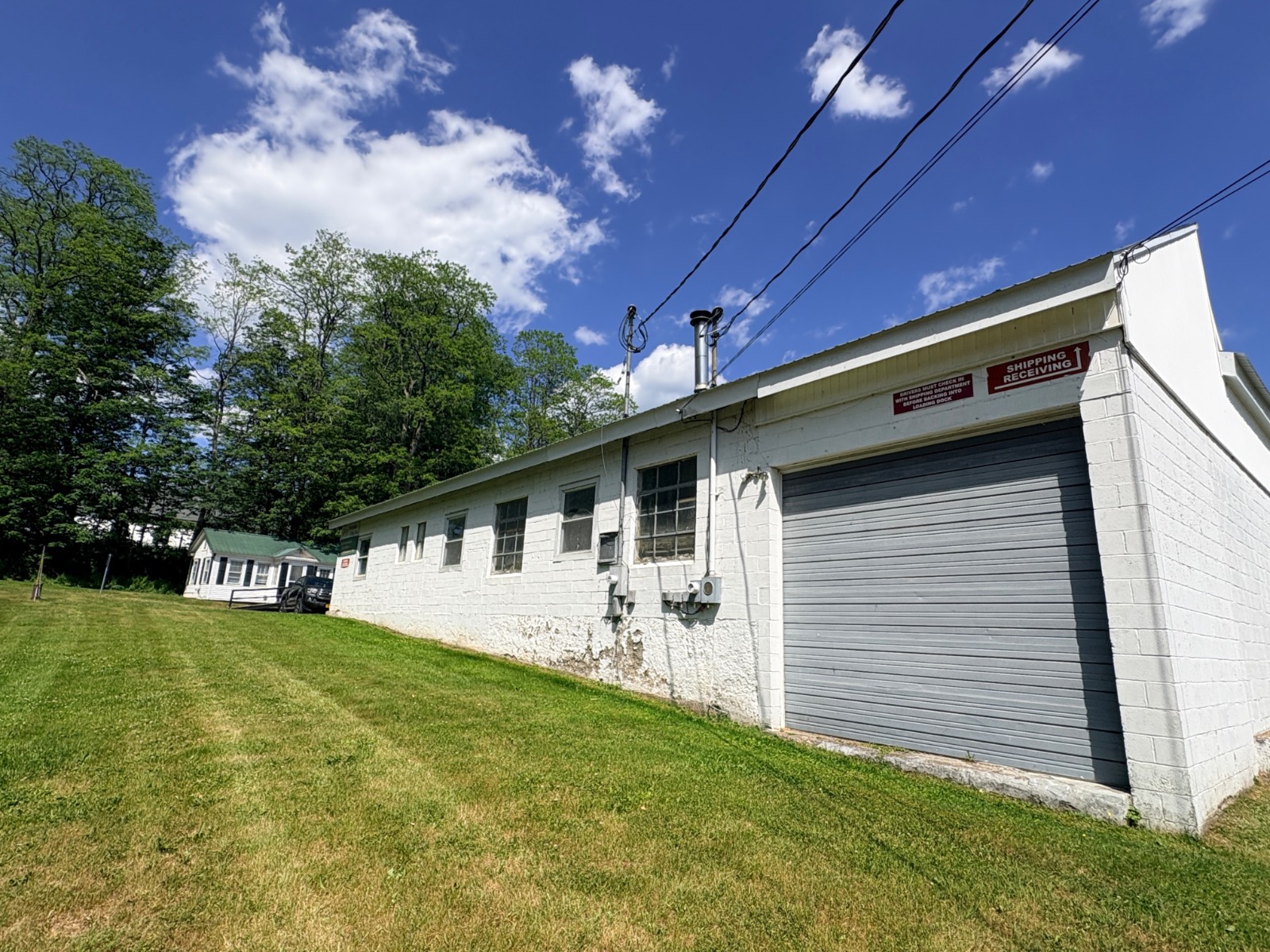 196 Cemetery Rd