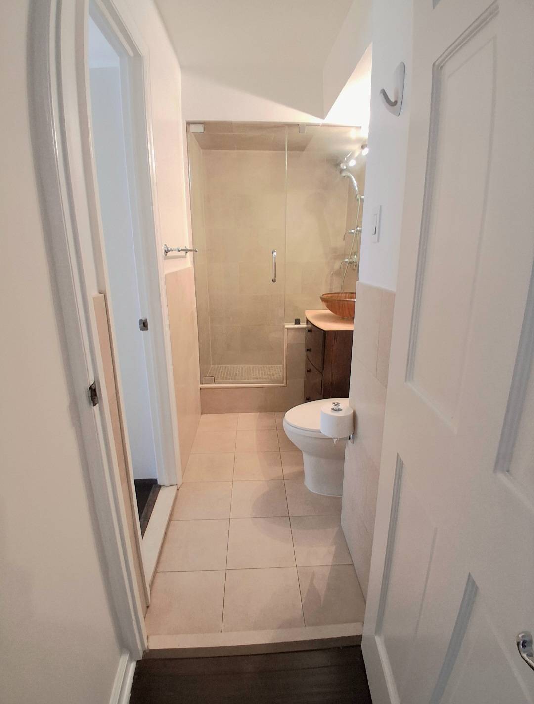 153 East 57th St, 10H