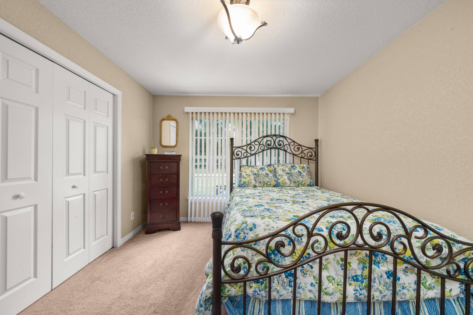 3035 Peach Tree Dr, Lake Placid, FL 33852