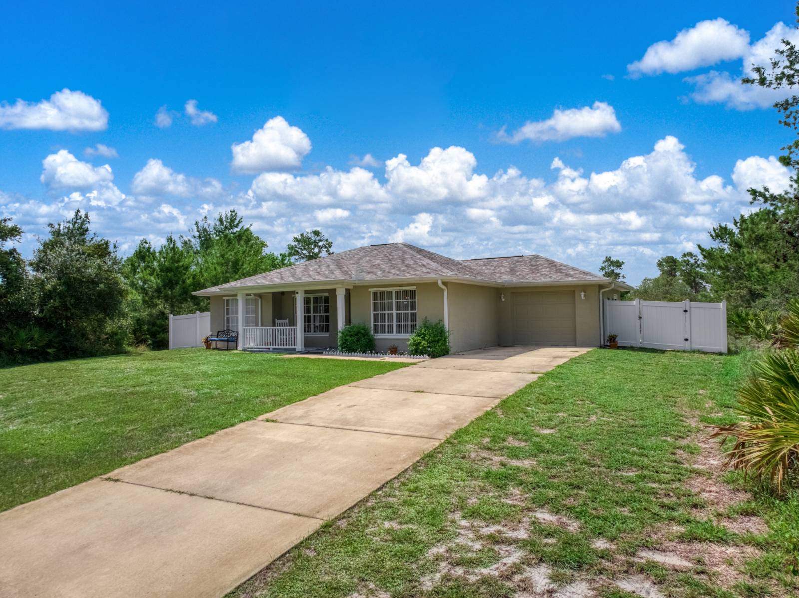3035 Peach Tree Dr, Lake Placid, FL 33852