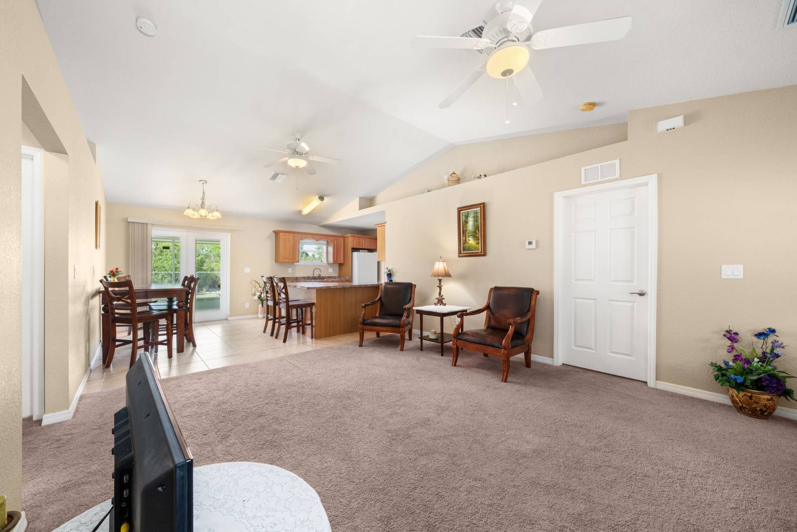 3035 Peach Tree Dr, Lake Placid, FL 33852