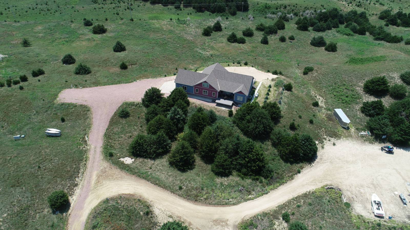 Photo 5 of 60 of home listing at 82904 Quail Ridge Drive, Burwell, NE 68823