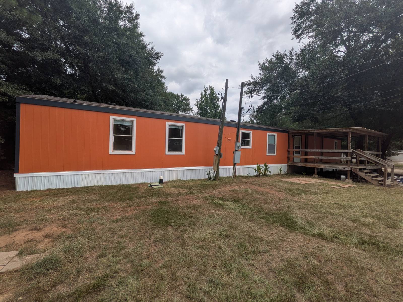 comfortable and connected living, affordable living without compromise, local communities, mobile home communities, neighborh