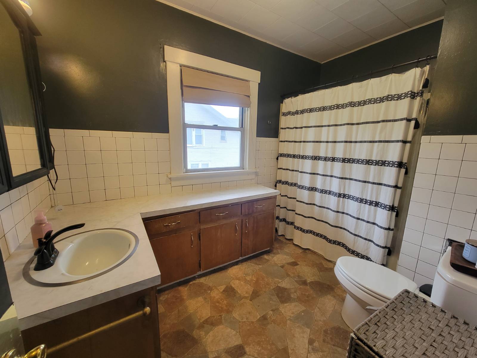 1914 Morton Street, Falls City, NE