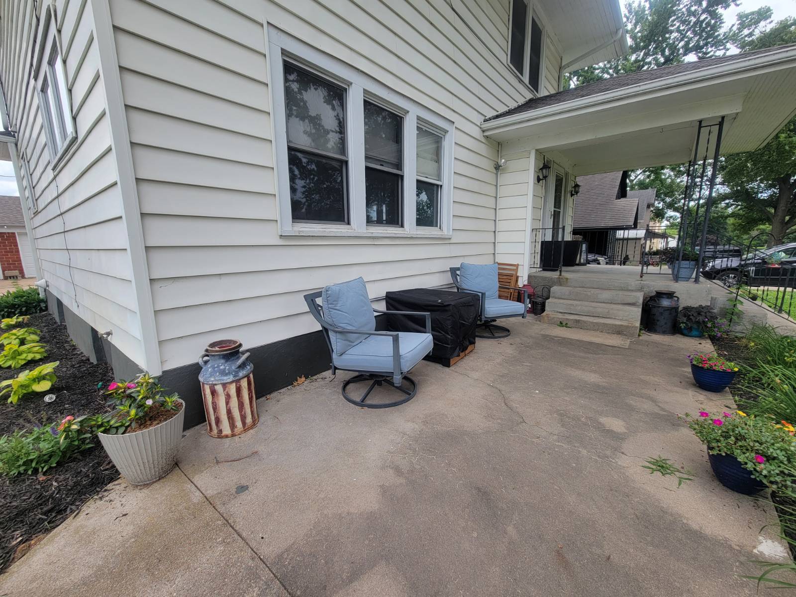 1914 Morton Street, Falls City, NE