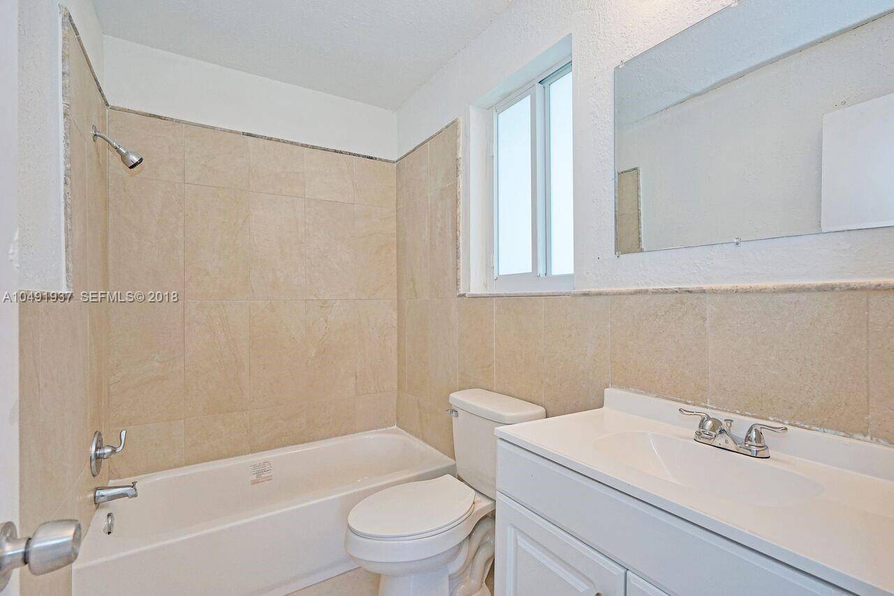 2000 SW 95th Ter, Miramar, FL 33025