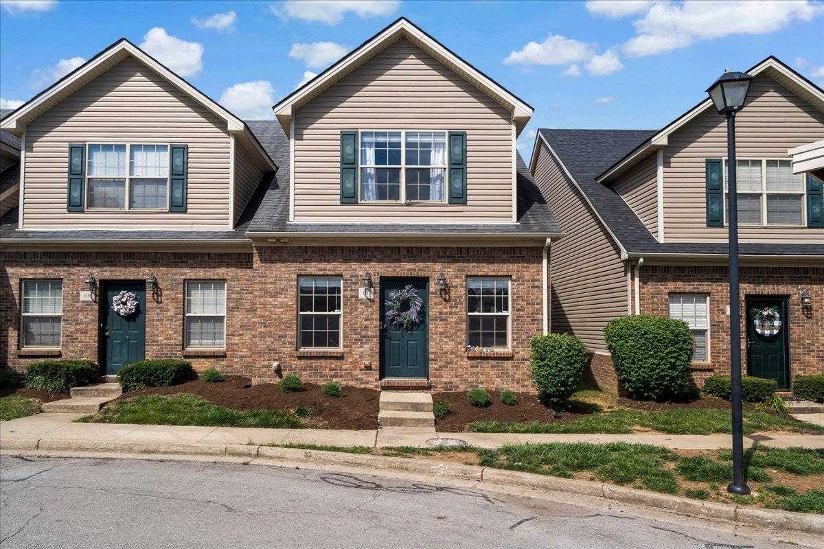 1117 Oatlands Park