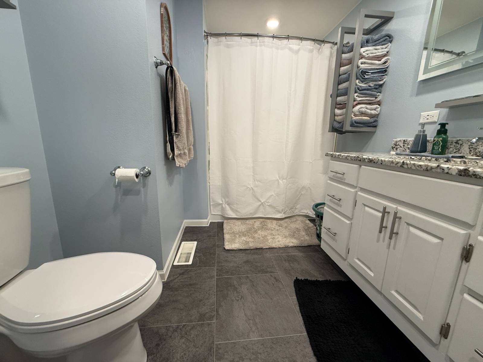 Photo 14 of 26 of home listing at 402 S Carberry Street, Atkinson, NE 68713