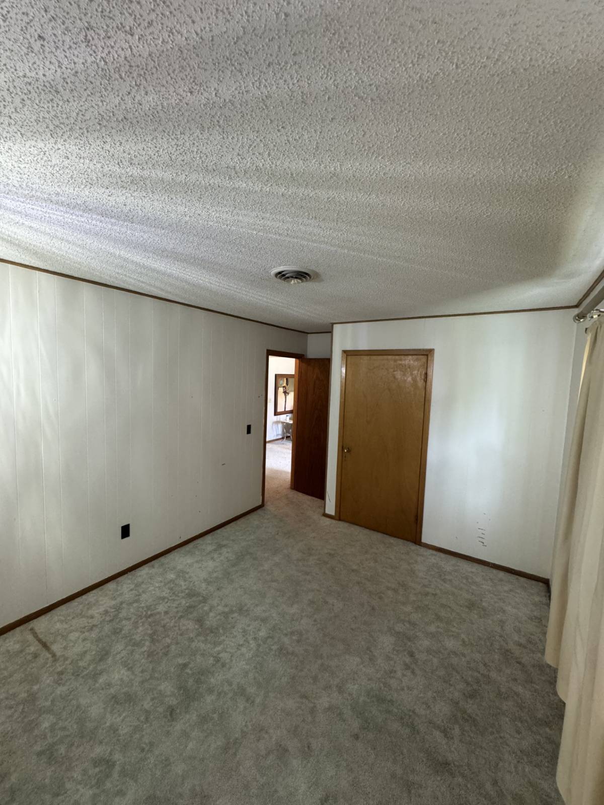 Photo 16 of 19 of multifamily property listing at 1113 & 1115 Putter Street, Oneill, NE 68763