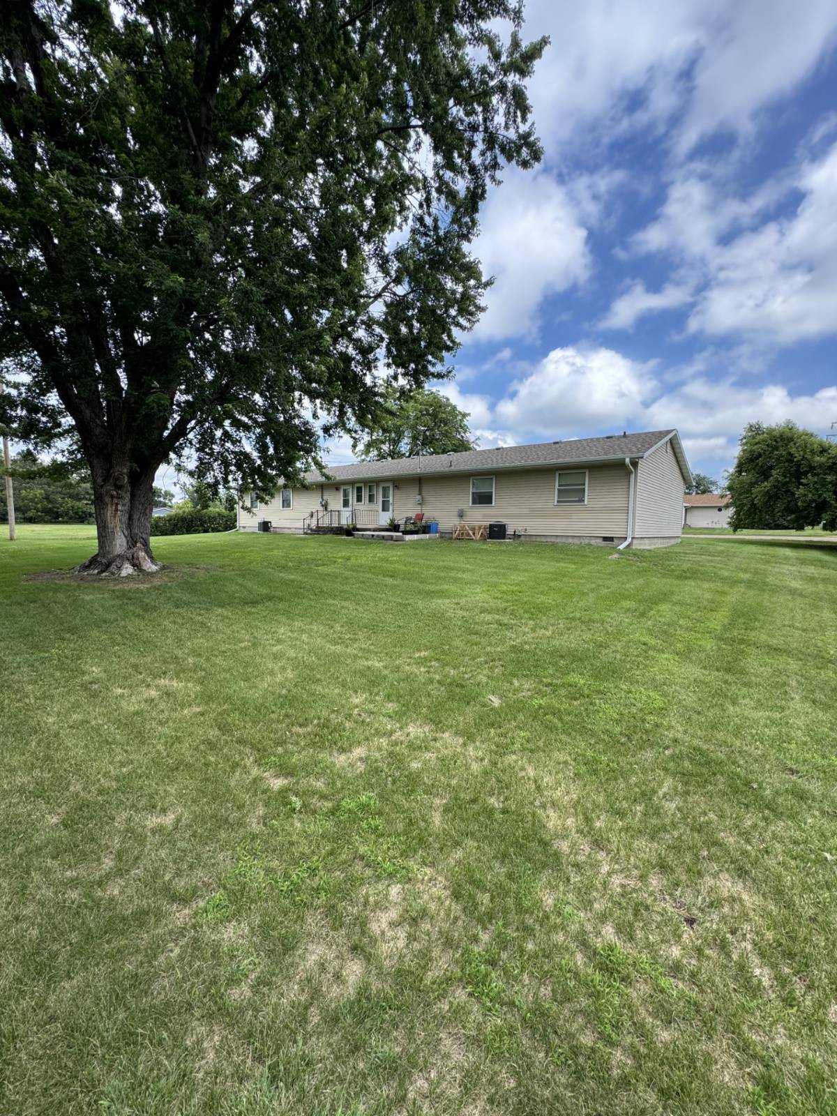 Photo 4 of 19 of multifamily property listing at 1113 & 1115 Putter Street, Oneill, NE 68763