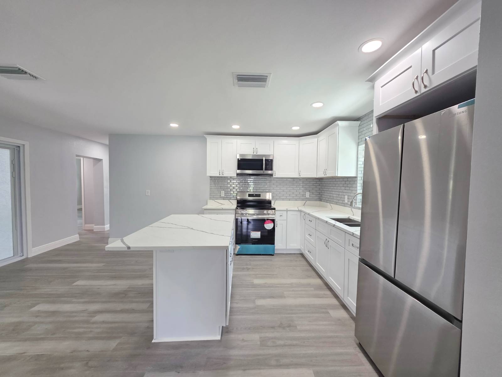 3037 SE 37th Ave, Okeechobee, FL 34974