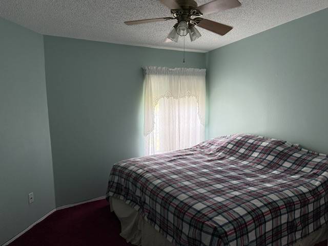 MOTIVATED SELLER! Over 2000 sqft living space.  Upgraded kitchen thumbnail 13