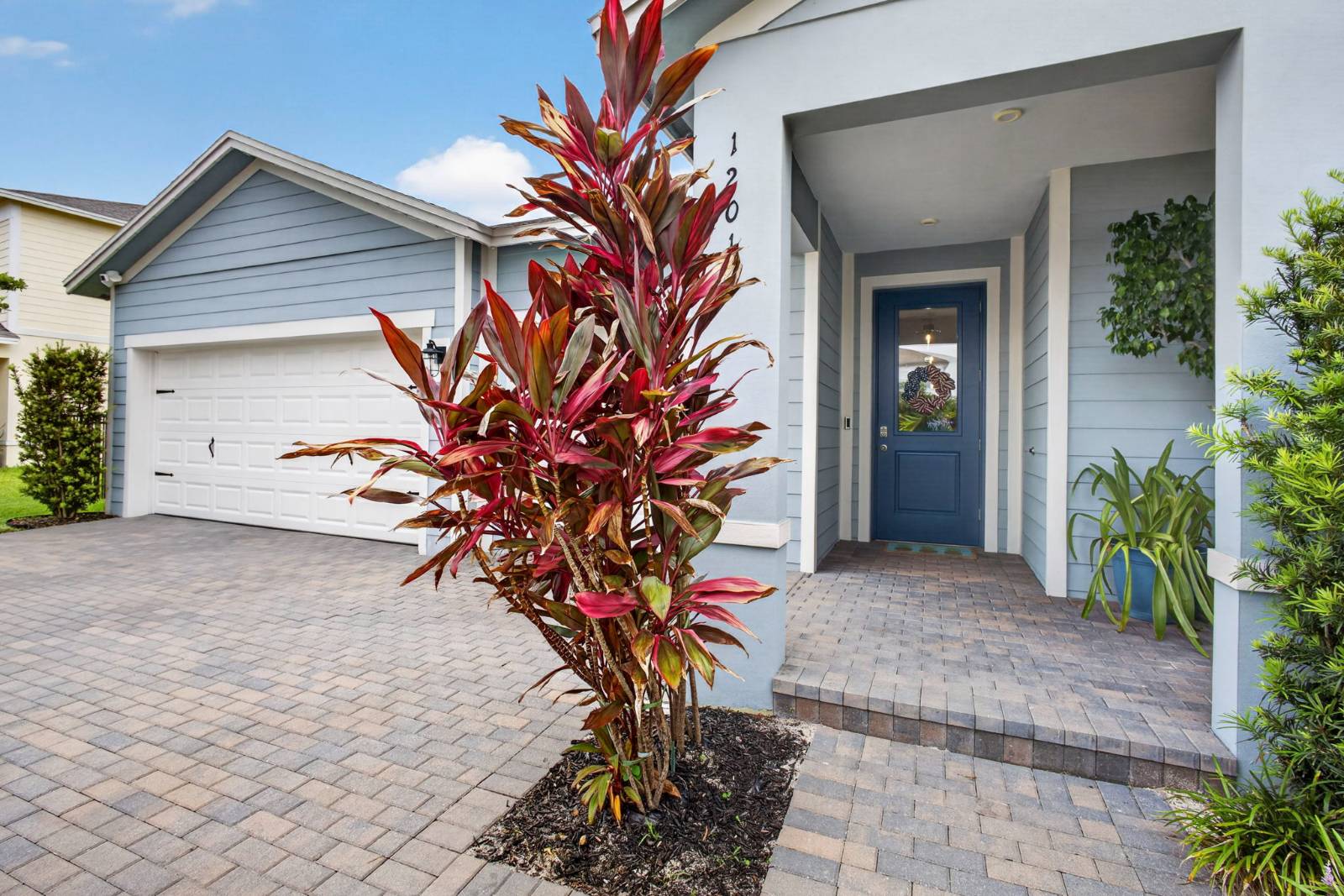1201 Harvester Crossing, Loxahatchee, FL 33470