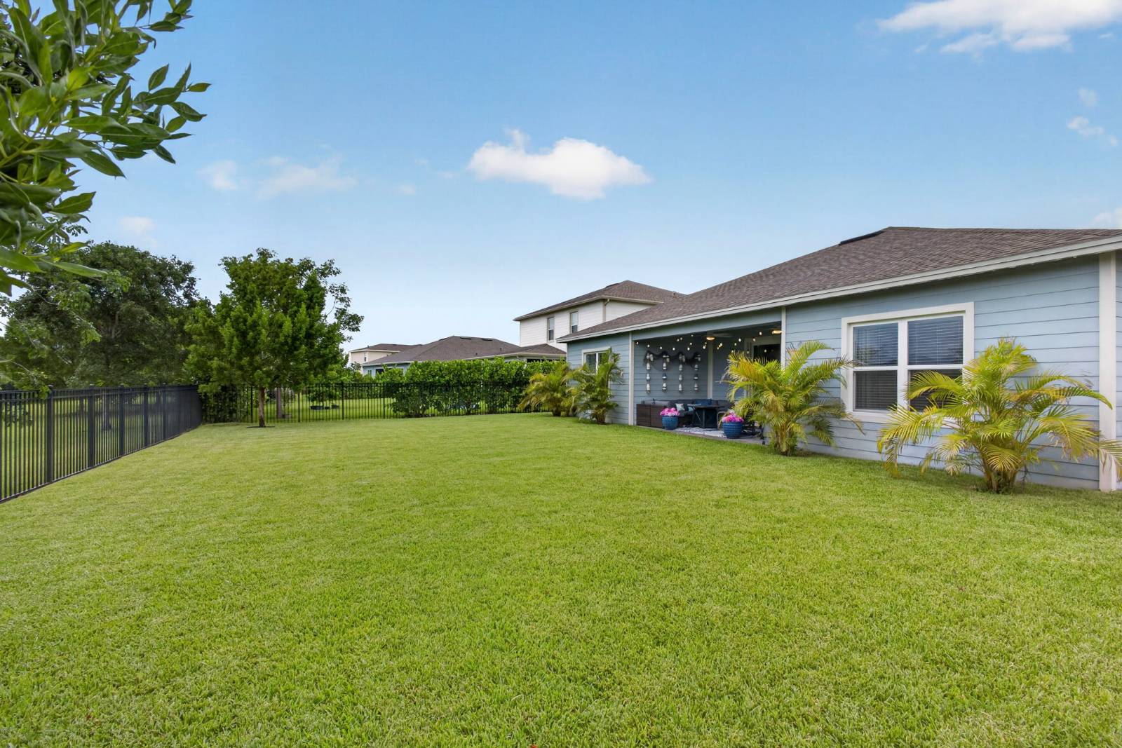 1201 Harvester Crossing, Loxahatchee, FL 33470