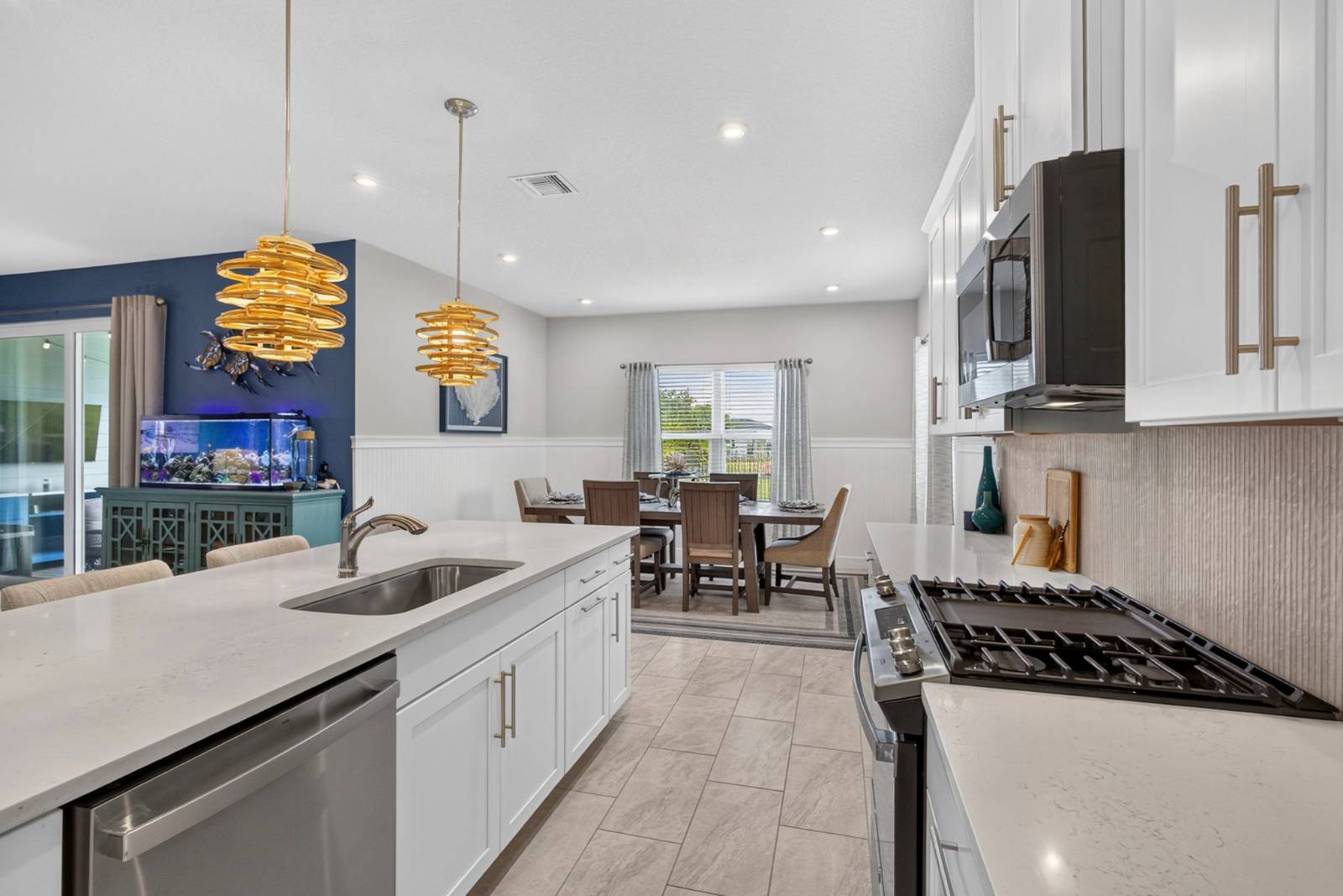 1201 Harvester Crossing, Loxahatchee, FL 33470
