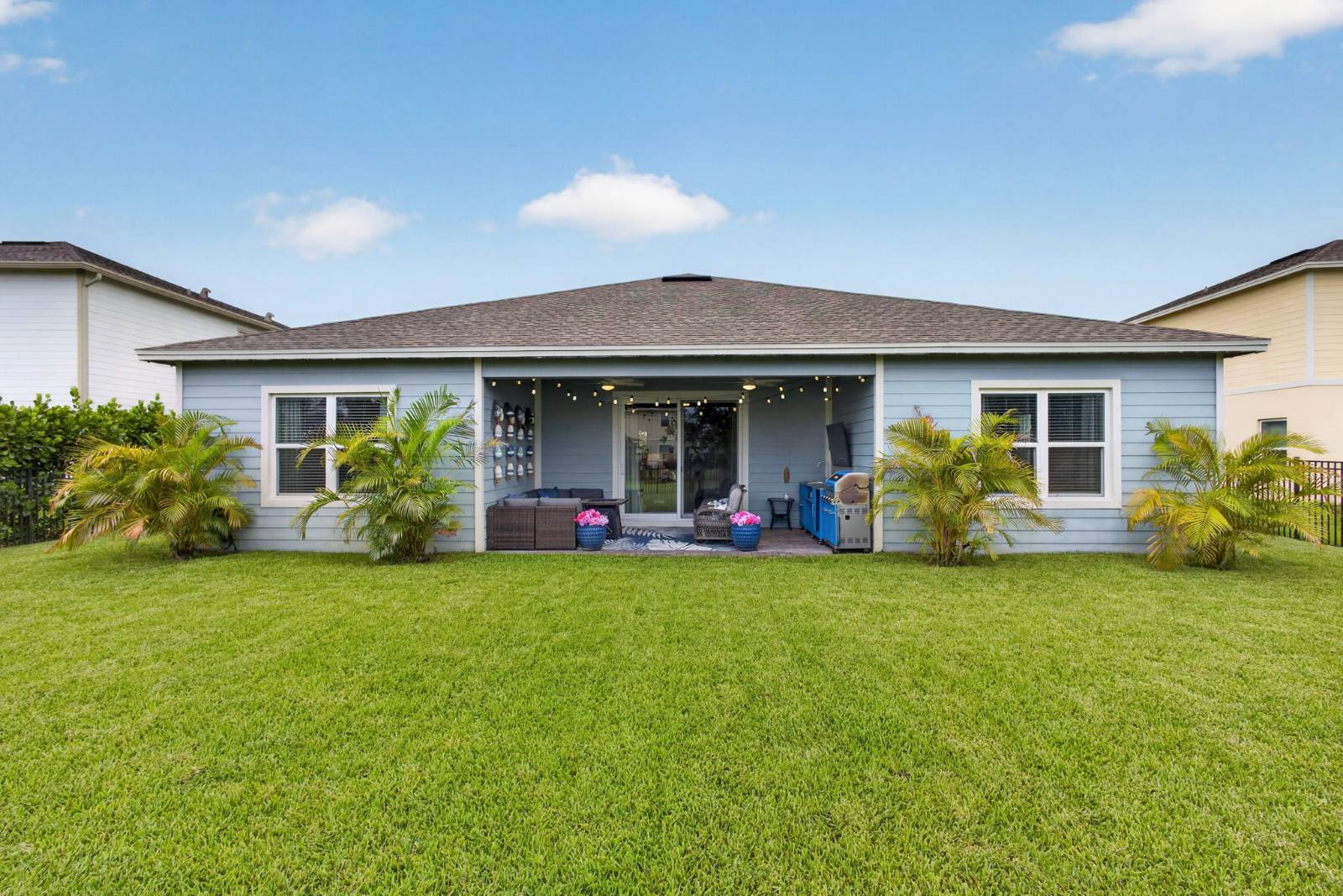 1201 Harvester Crossing, Loxahatchee, FL 33470