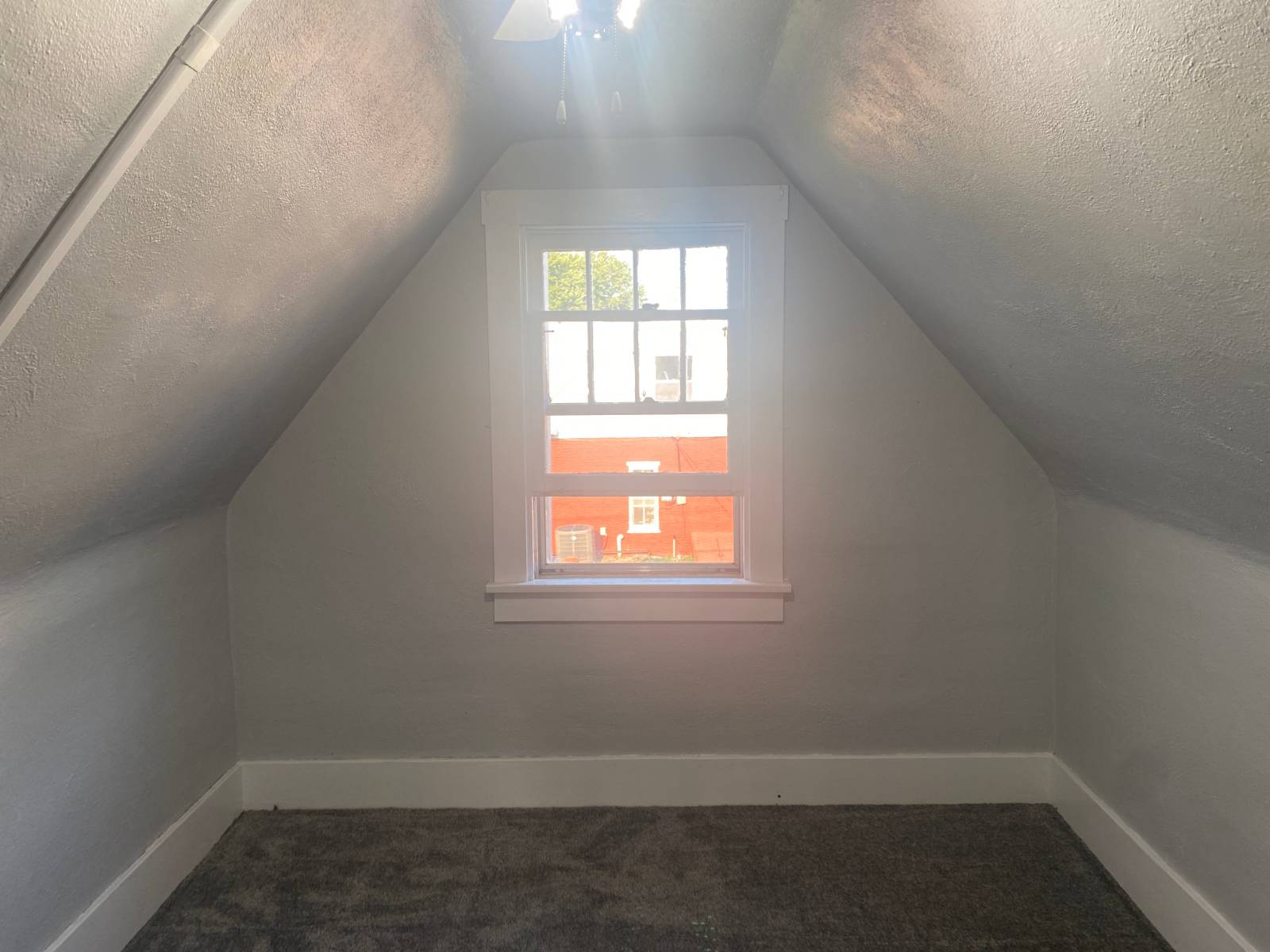 Photo 16 of 23 of home listing at 1128 S F St, Broken Bow, NE 68822