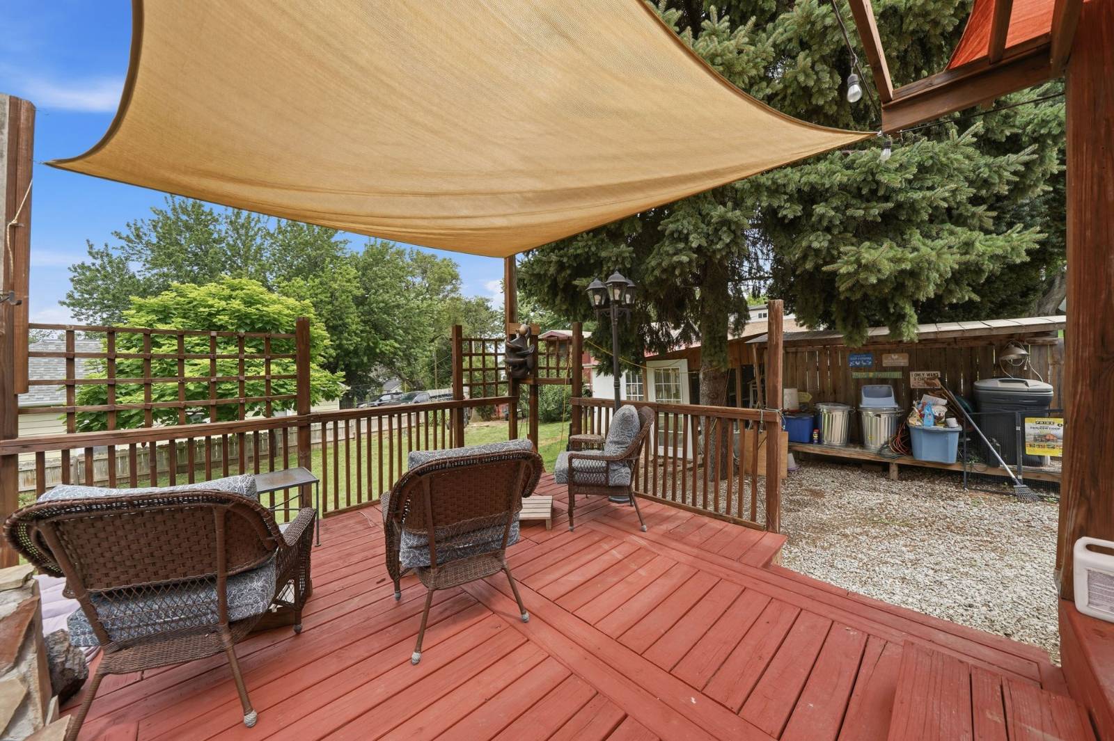 Photo 5 of 10 of home listing at 327 4th Ter, Nebraska City, NE 68410