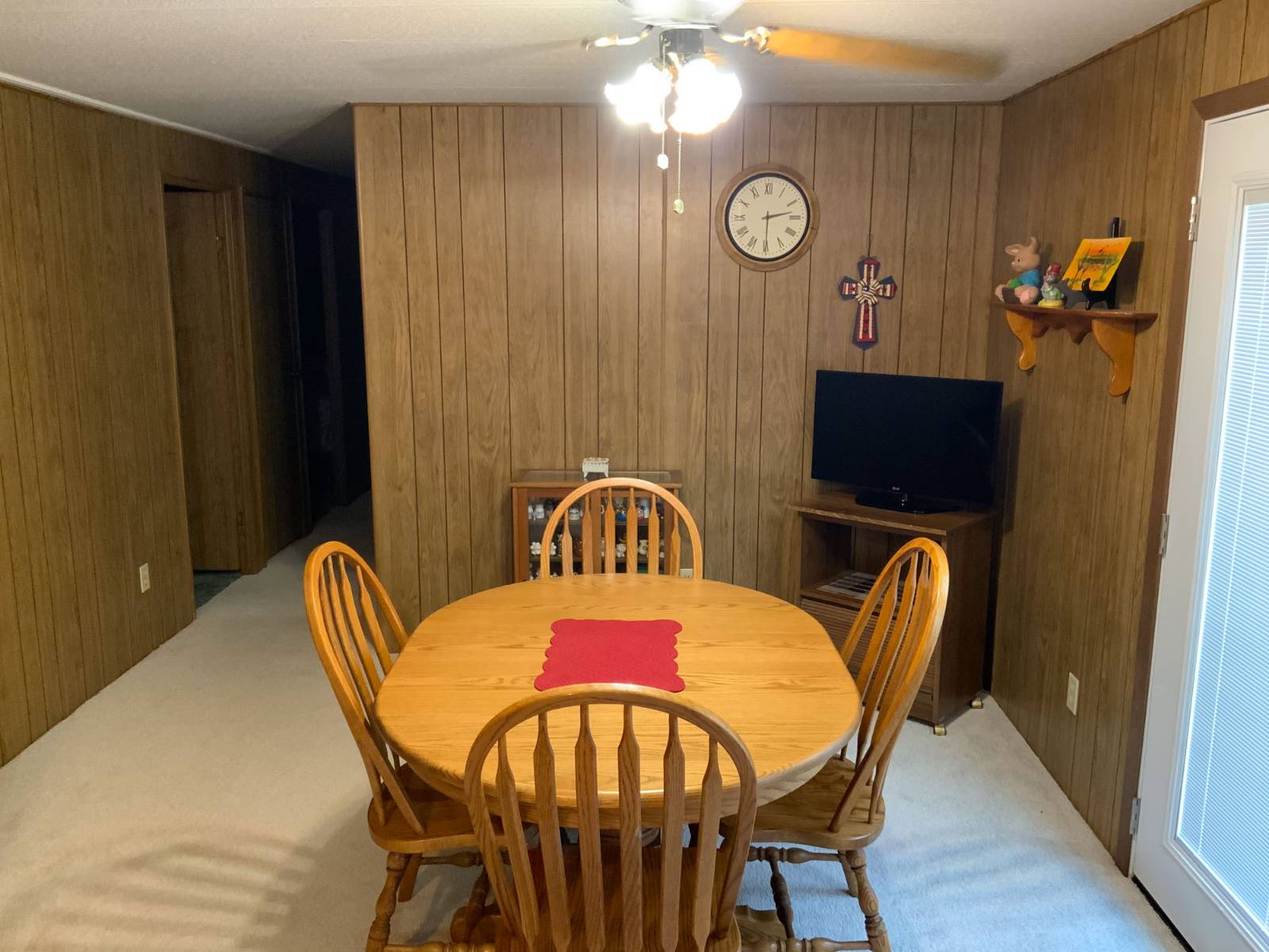 Photo 13 of 35 of home listing at 51057 Highway 20, Orchard, NE 68764