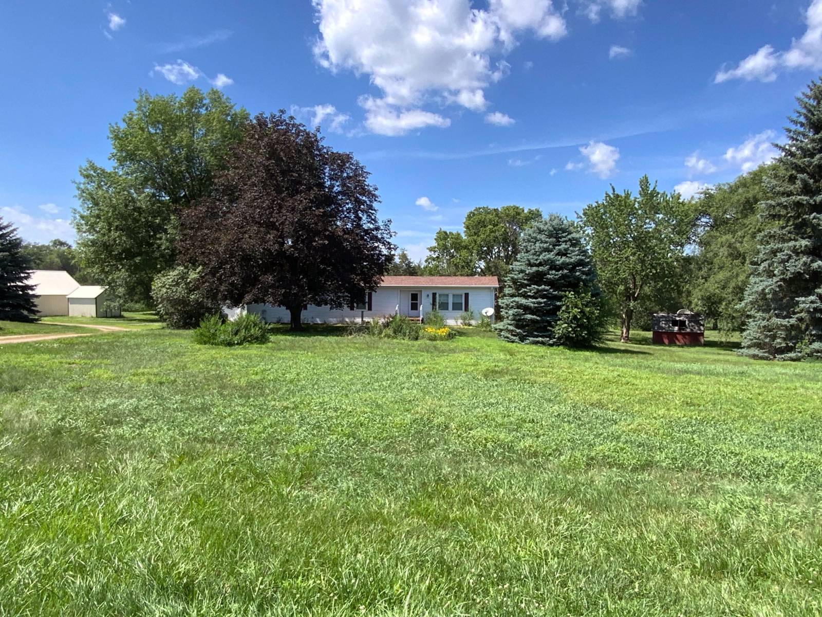 Photo 9 of 35 of home listing at 51057 Highway 20, Orchard, NE 68764