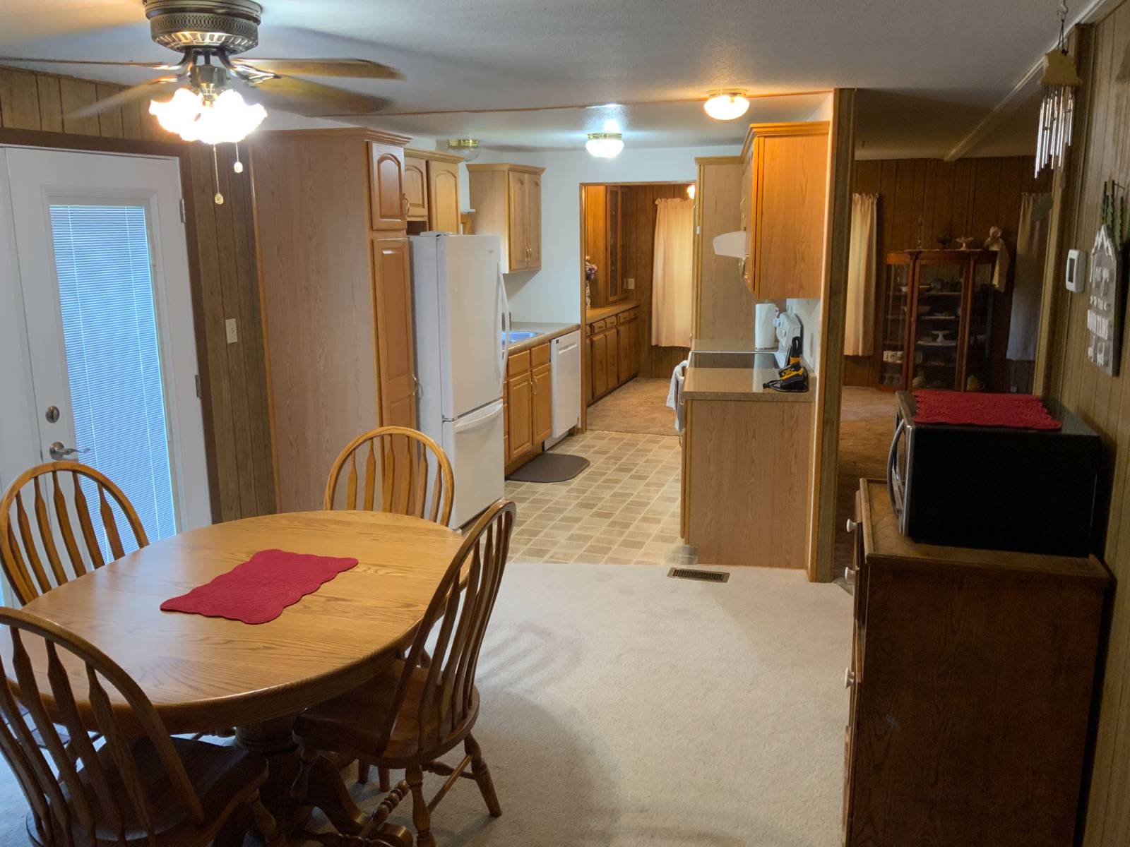 Photo 14 of 35 of home listing at 51057 Highway 20, Orchard, NE 68764