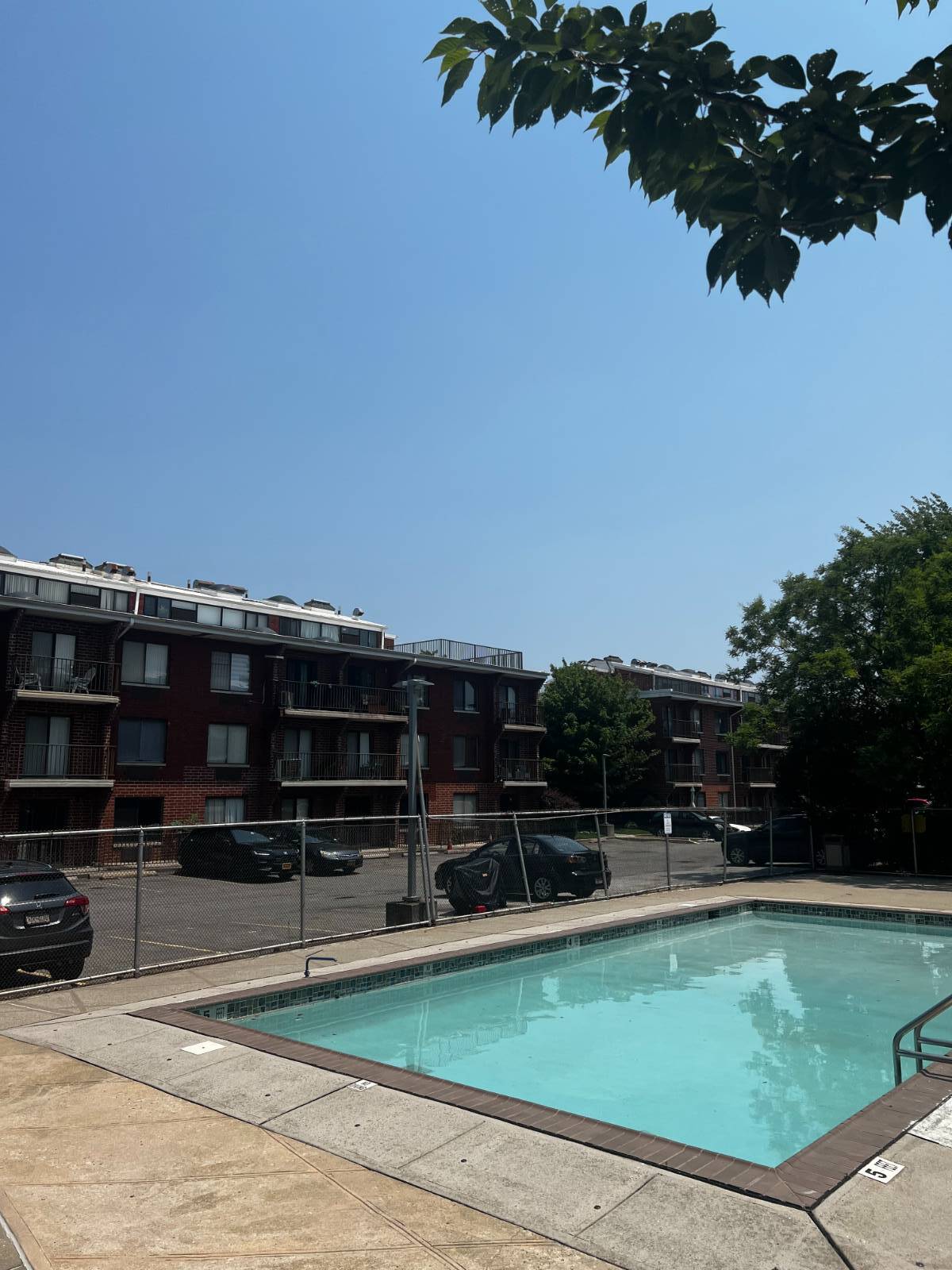 1431 East 108, #10A