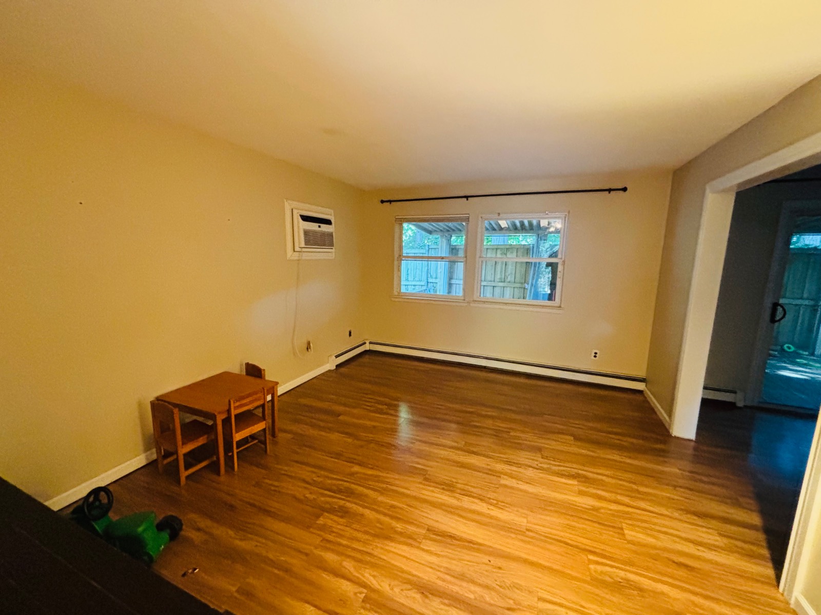 3 Altamont av, #1