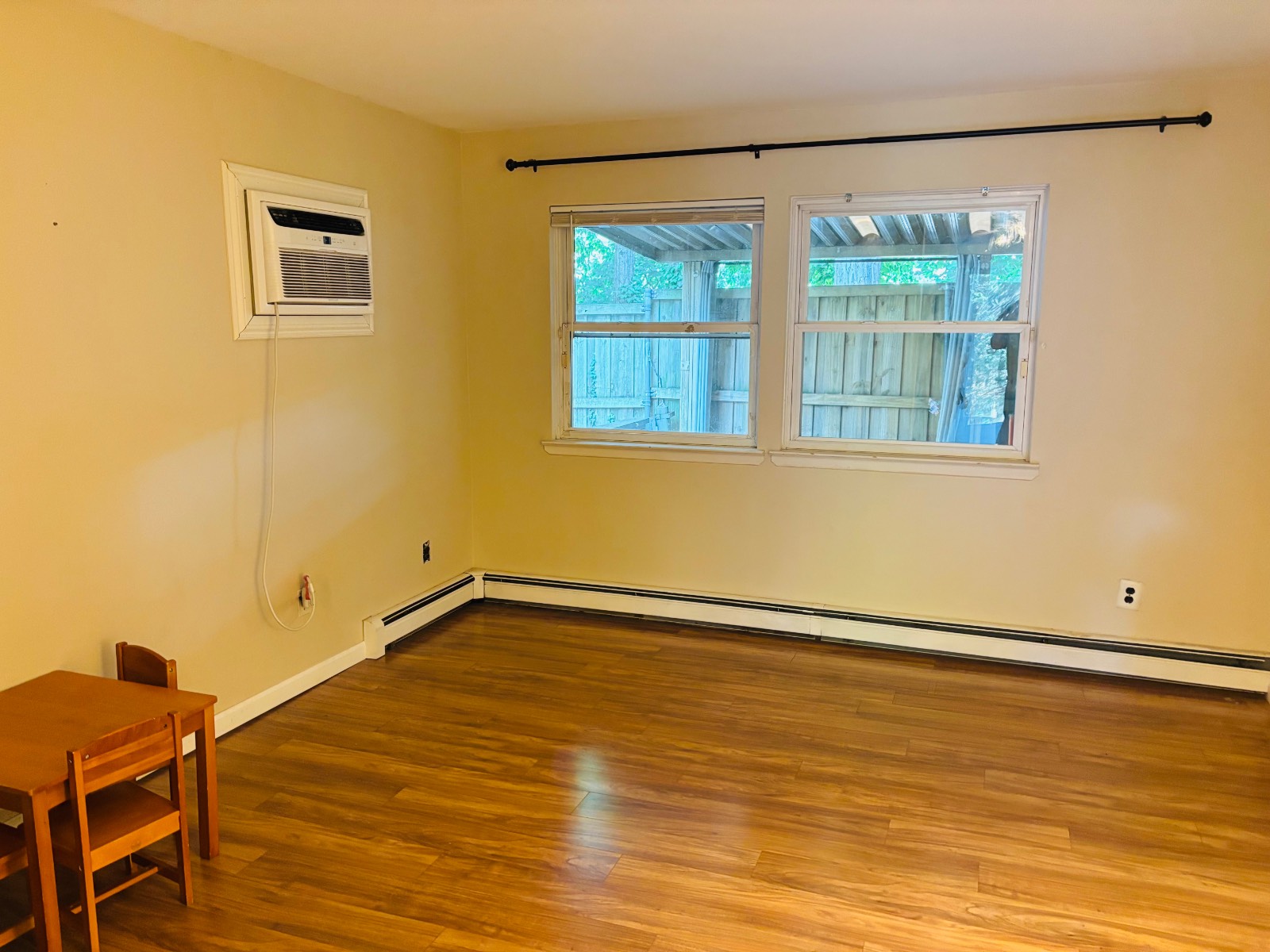 3 Altamont av, #1