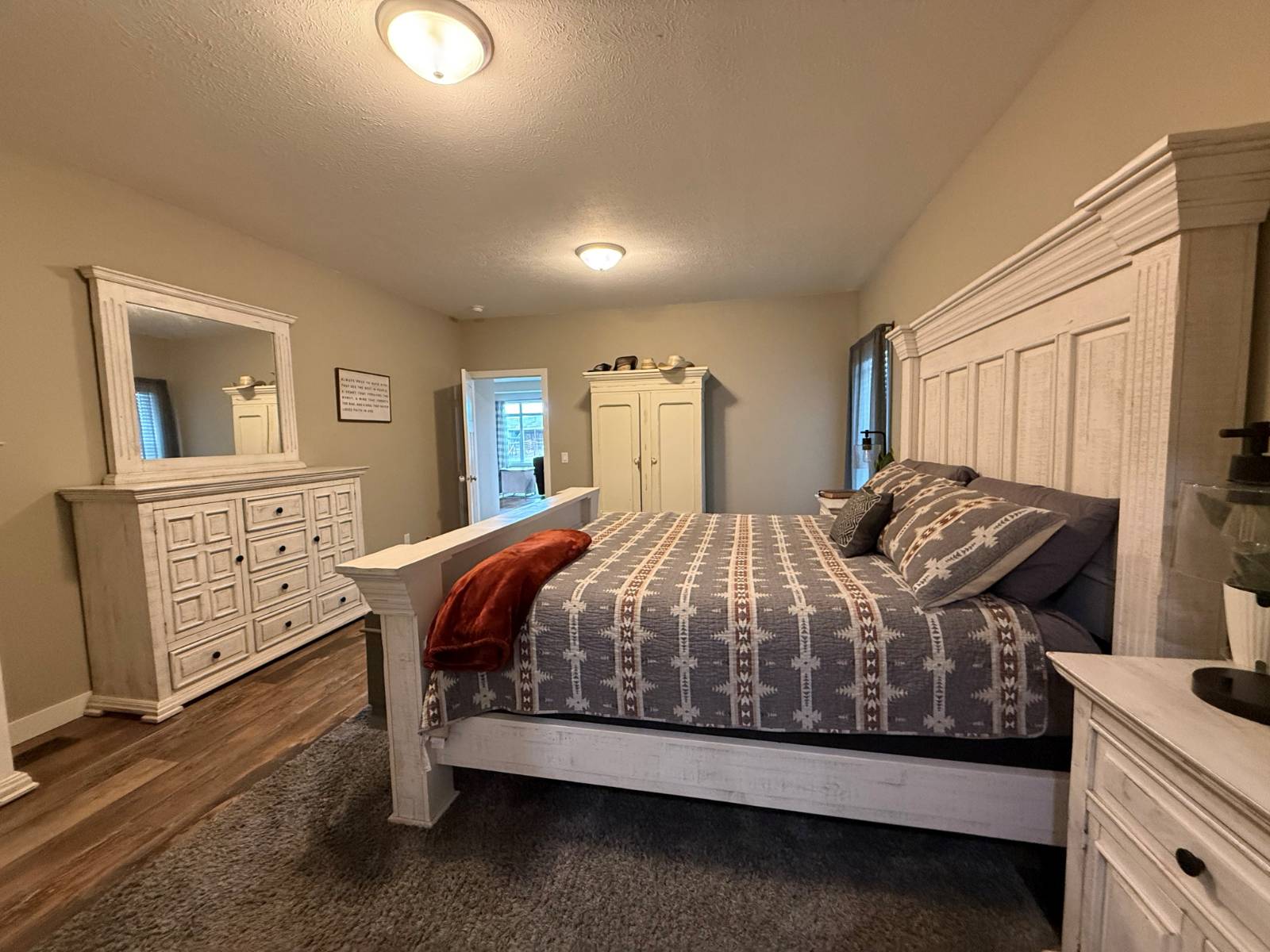 Photo 31 of 49 of home listing at 50876 897th Rd, Lynch, NE 68746