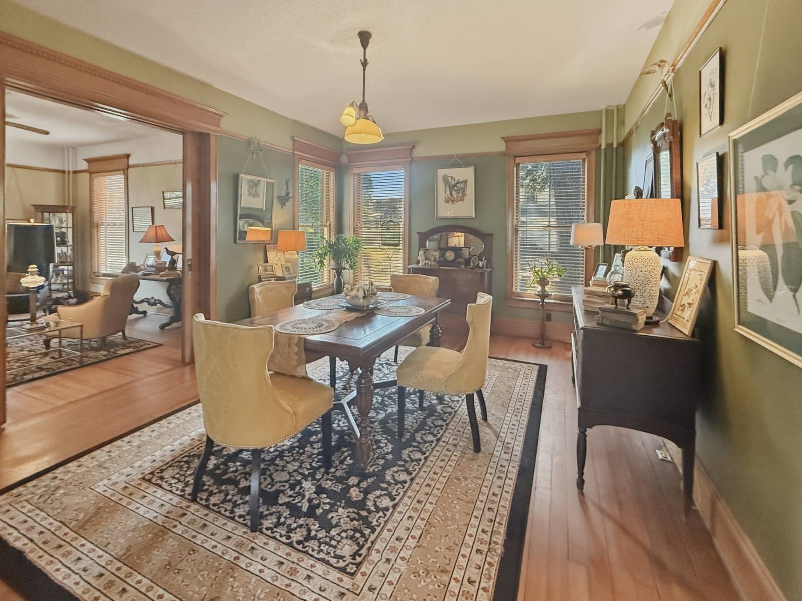 Photo 6 of 60 of home listing at 304 W. Dayton St., Cedar Rapids, NE 68627