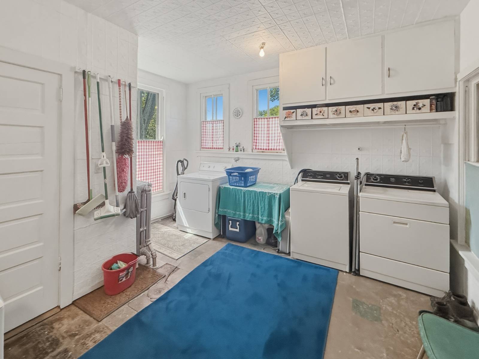 Photo 39 of 60 of home listing at 304 W. Dayton St., Cedar Rapids, NE 68627