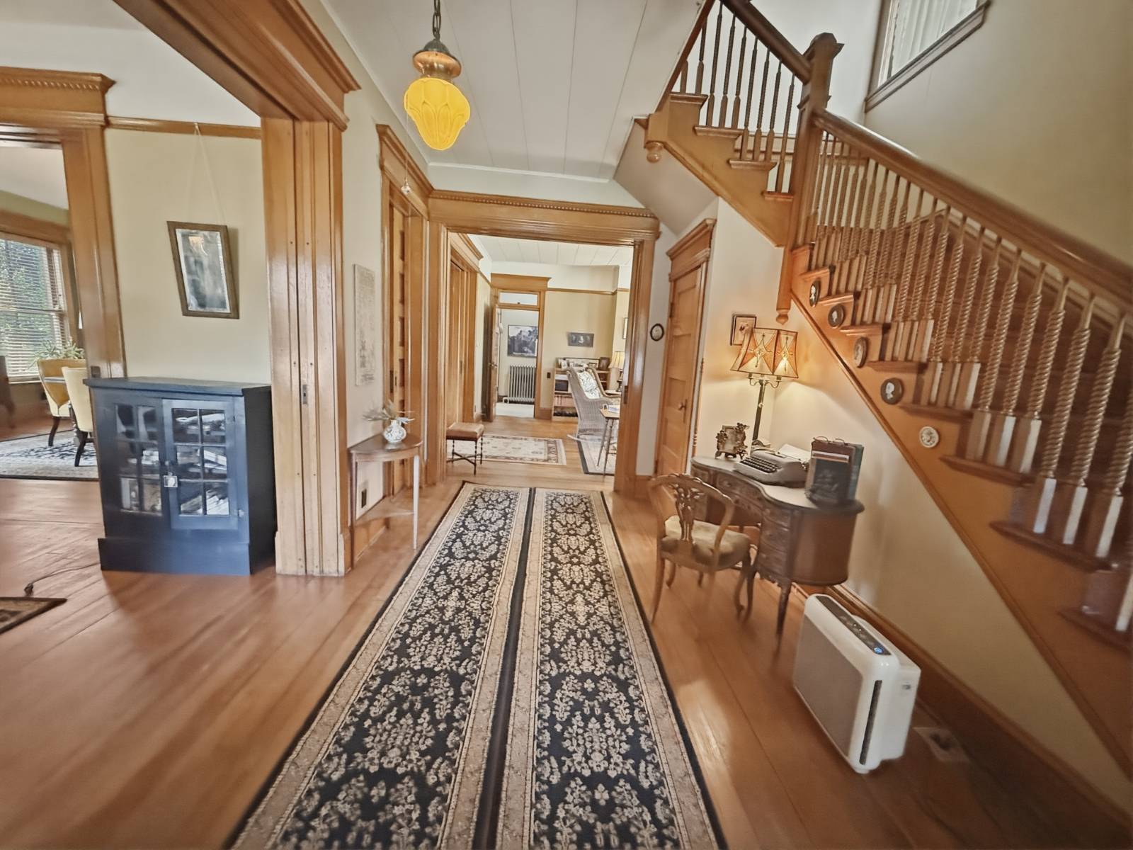 Photo 12 of 60 of home listing at 304 W. Dayton St., Cedar Rapids, NE 68627