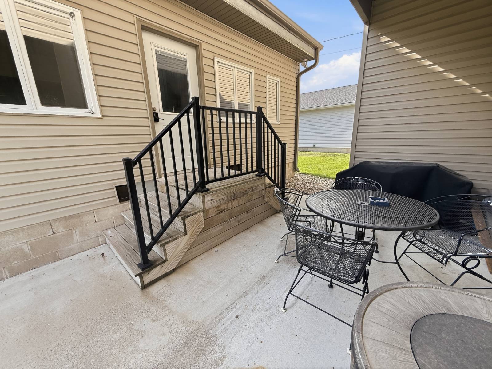 Photo 6 of 36 of home listing at 937 S 8th Street, Albion Ne, NE 68620
