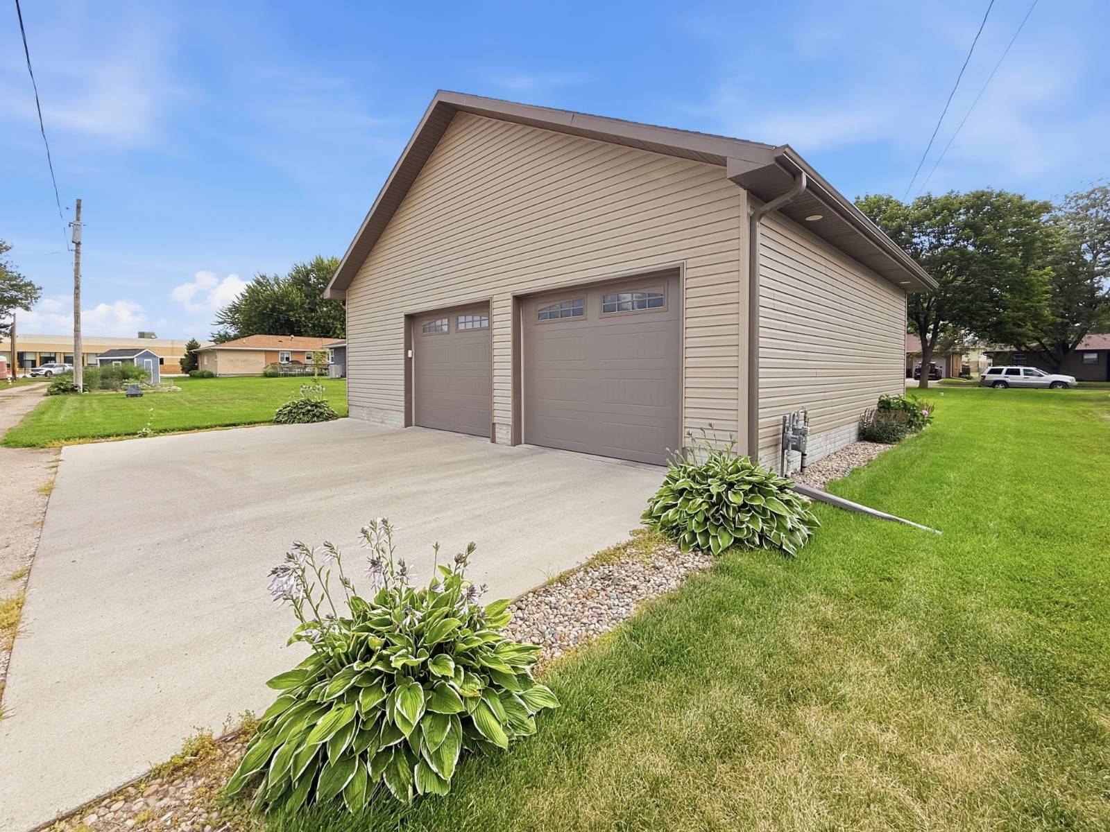 Photo 5 of 36 of home listing at 937 S 8th Street, Albion Ne, NE 68620