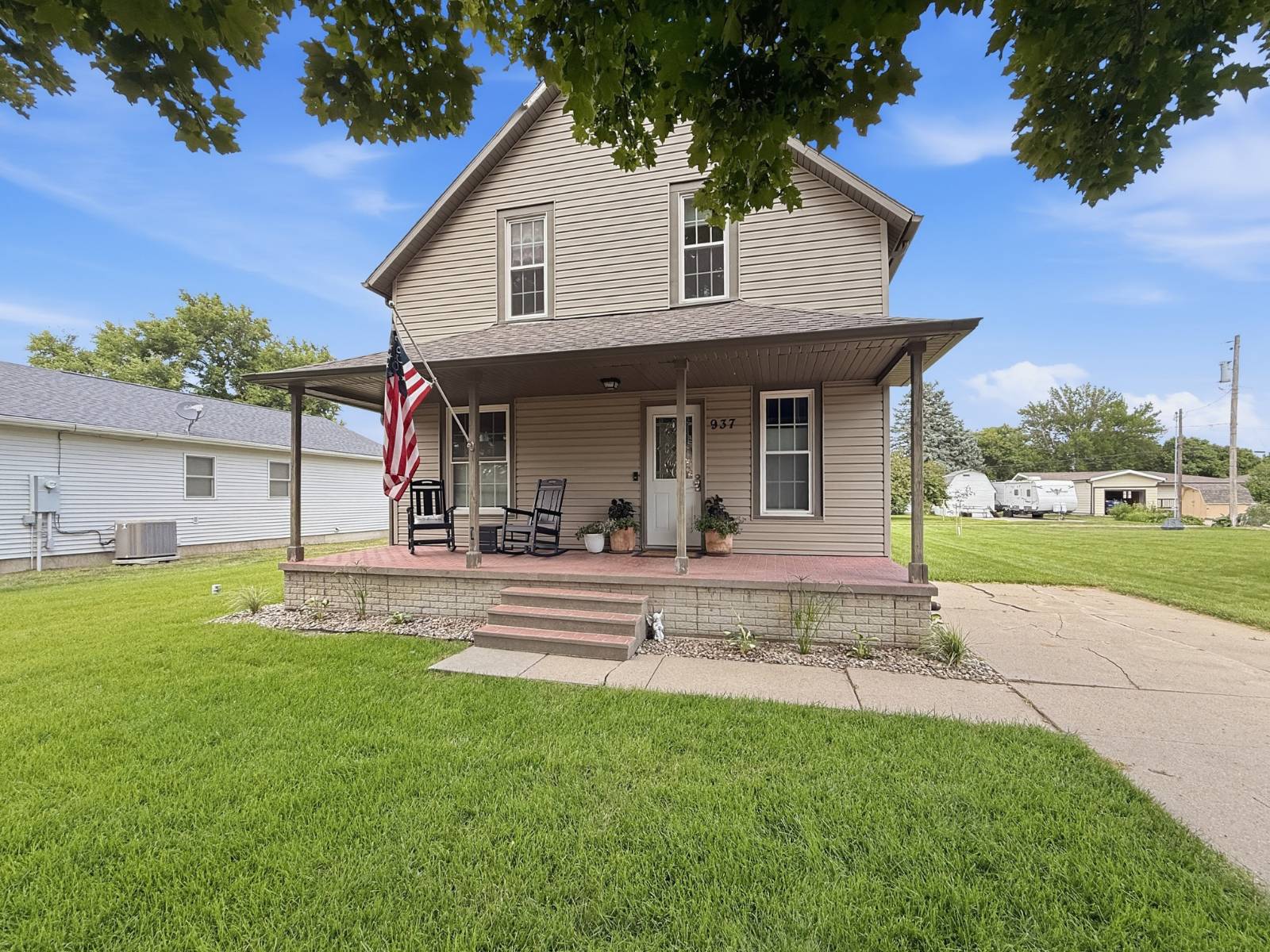 Photo 1 of 36 of home listing at 937 S 8th Street, Albion Ne, NE 68620