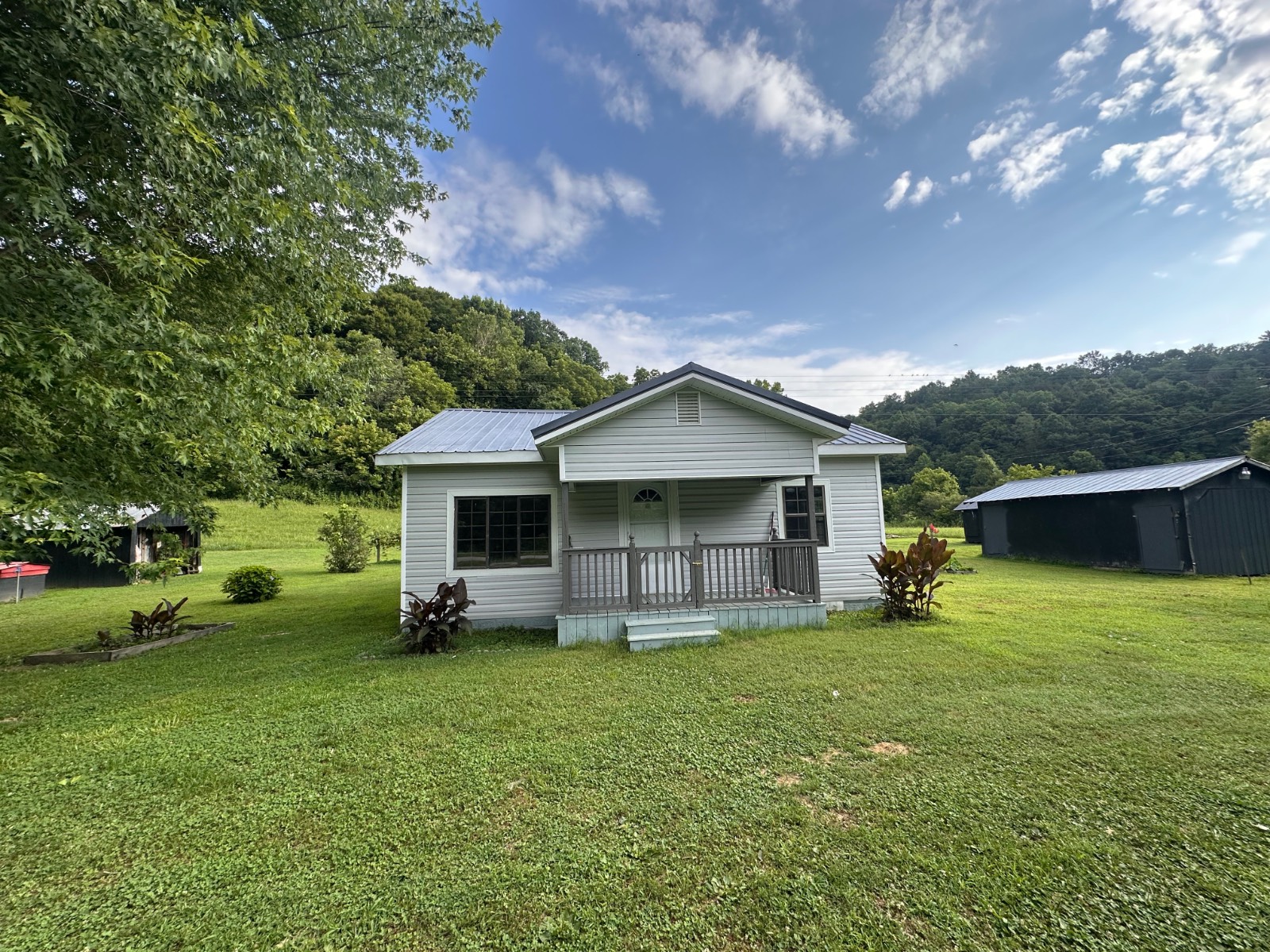 7012 Mud Camp Road