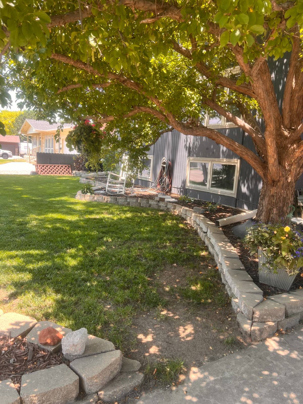 Photo 37 of 38 of home listing at 778 W 14th St, Alliance, NE 69301