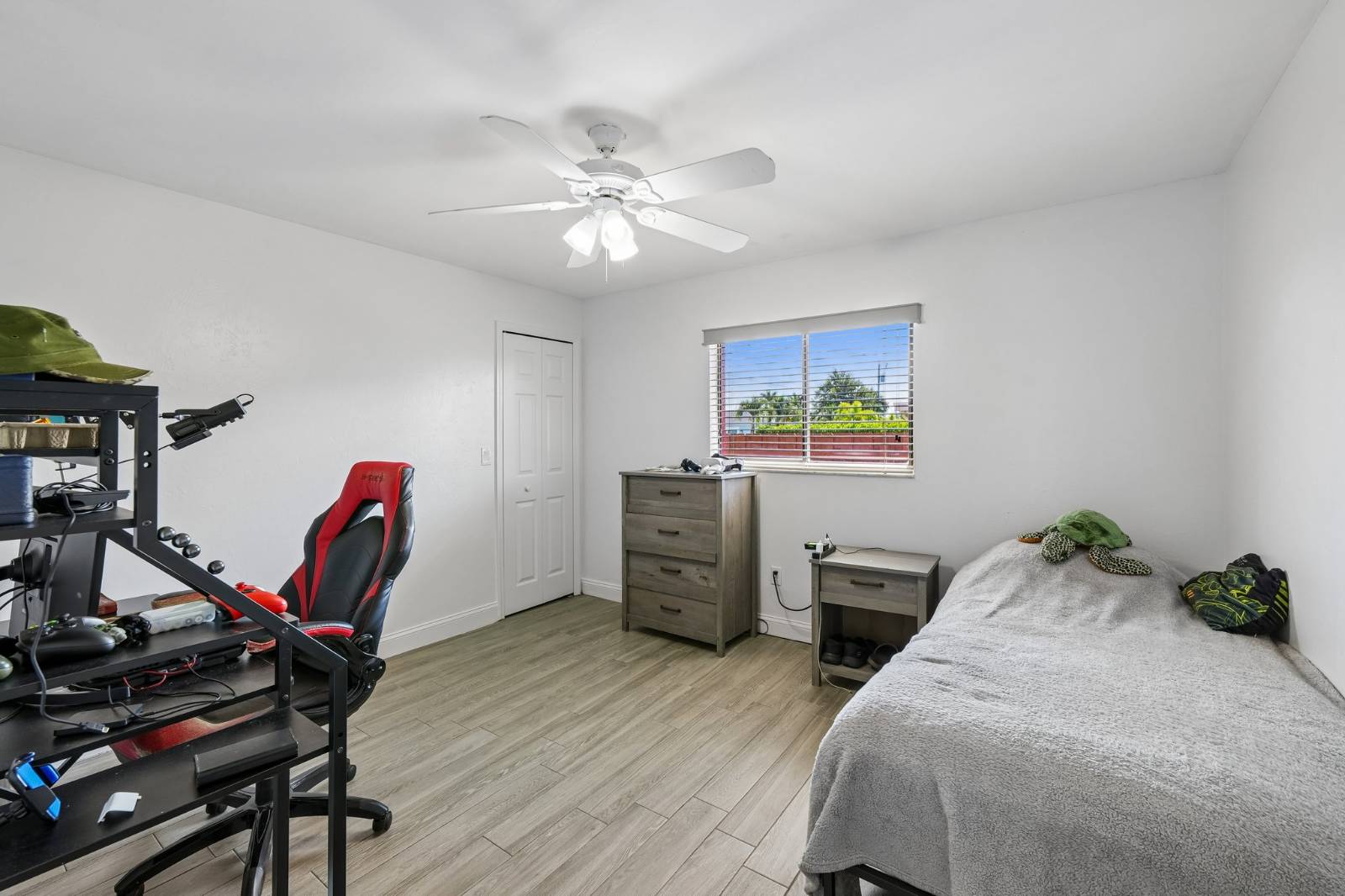 139  SE 30th St, Cape Coral, FL 33904