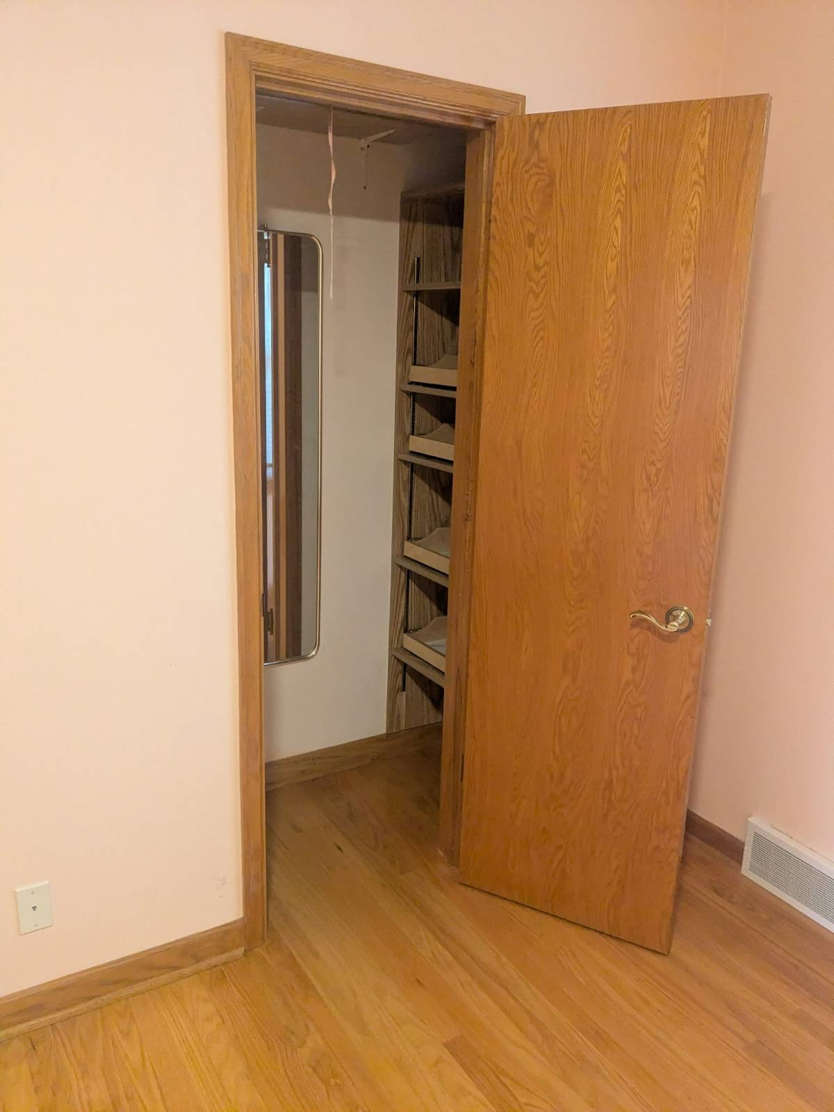 Photo 50 of 60 of home listing at 710 East Ave, Holdrege, NE 68949