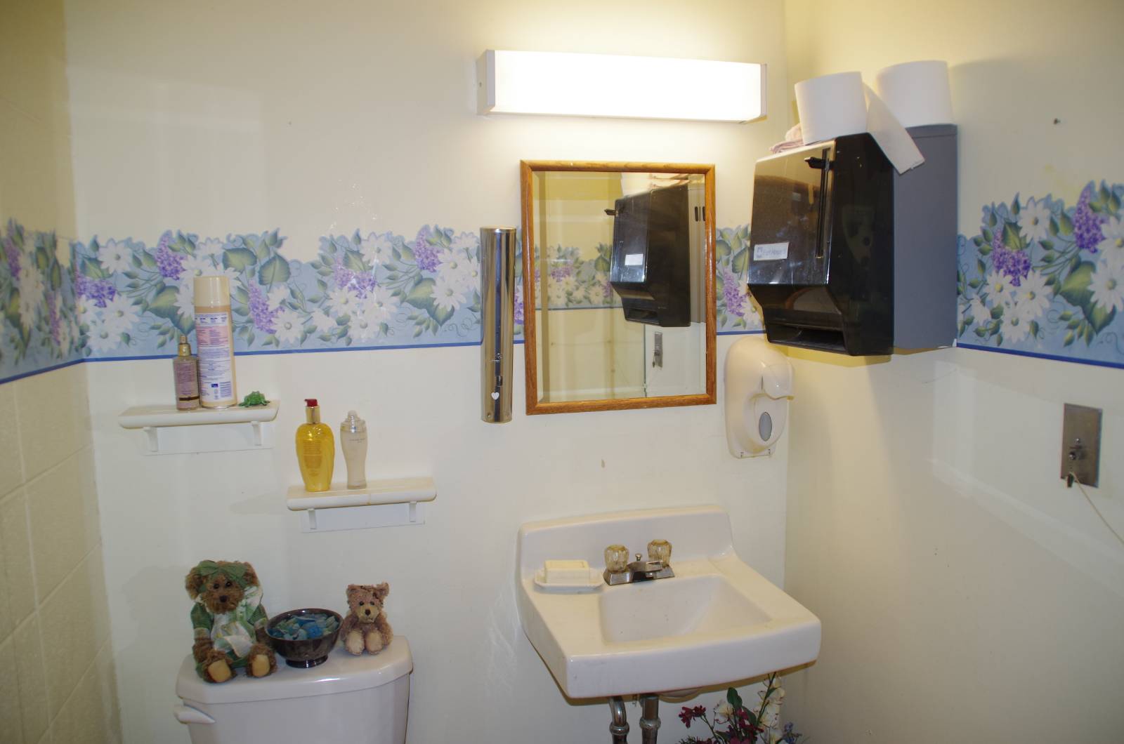 Photo 7 of 27 of home listing at 201 S Hwy 183, Sargent, NE 68874