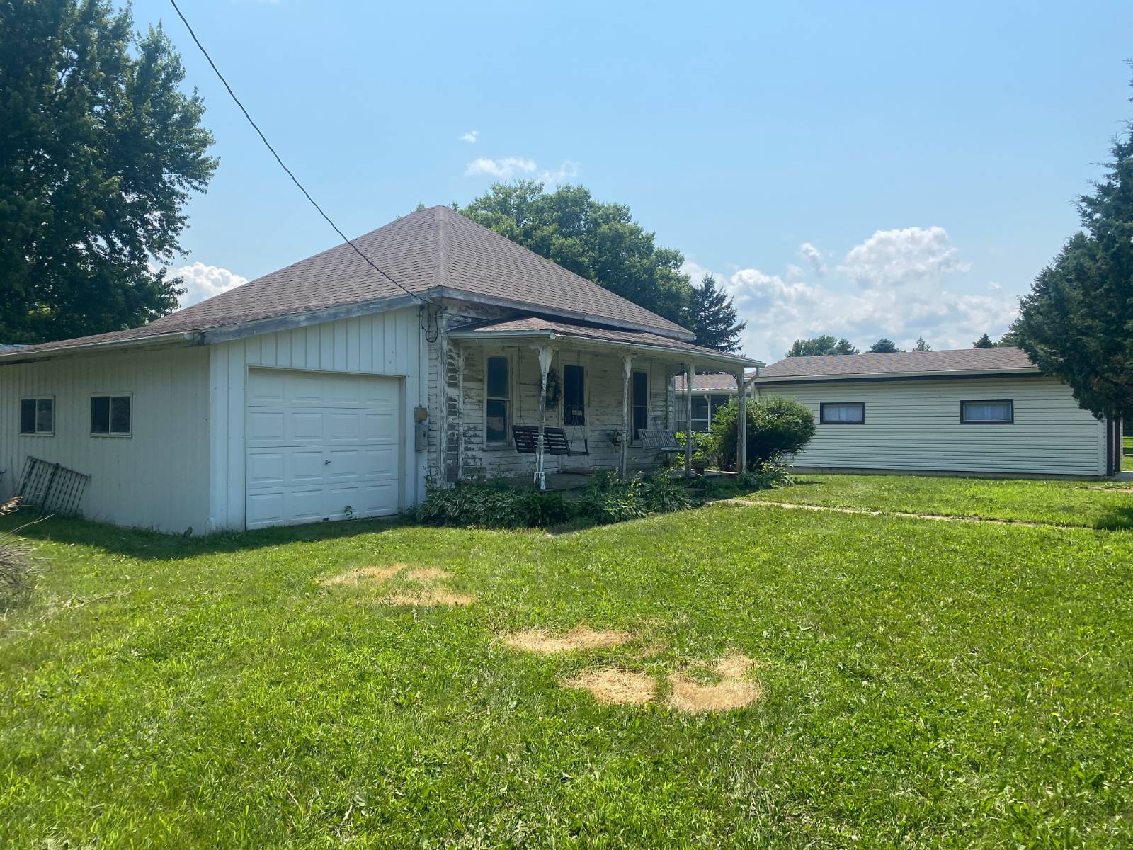 Photo 31 of 41 of home listing at 200 S 5th St, Sargent, NE 68874