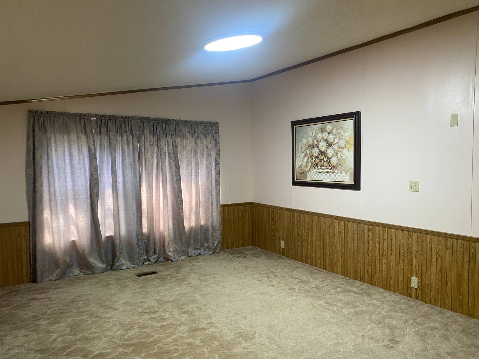 Photo 11 of 41 of home listing at 200 S 5th St, Sargent, NE 68874