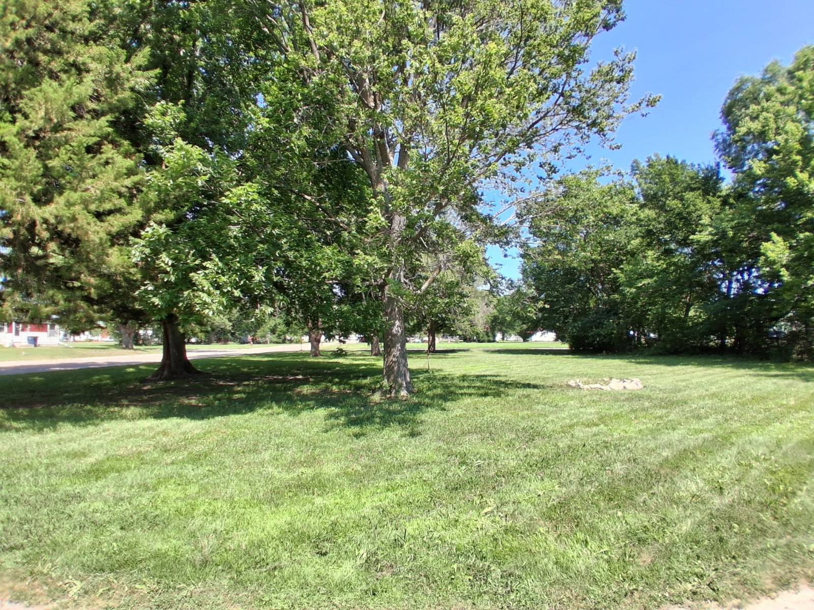 Photo 4 of 6 of land listing at 4th Street, Sargent, NE 68874